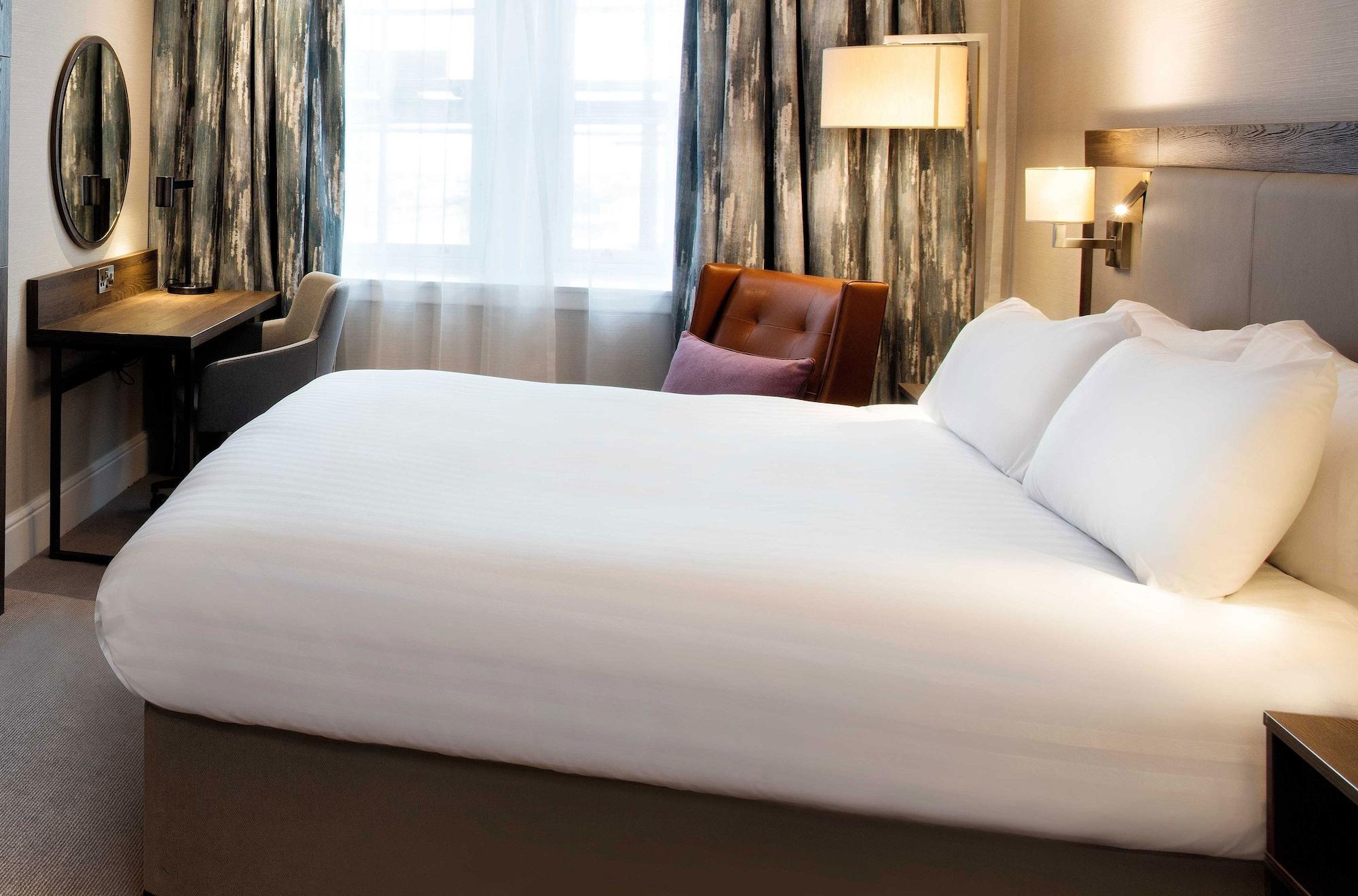 מלון Hilton Edinburgh Carlton מראה חיצוני תמונה