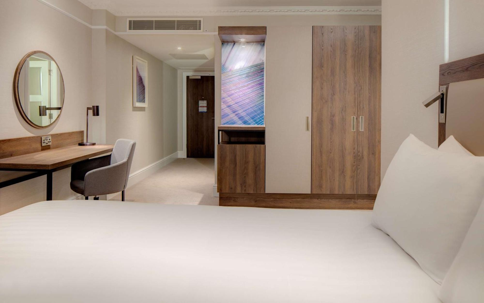 מלון Hilton Edinburgh Carlton מראה חיצוני תמונה