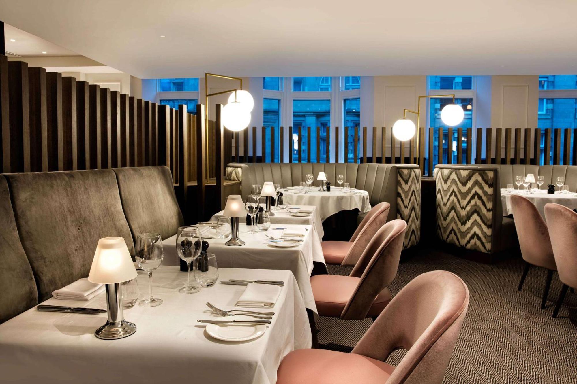 מלון Hilton Edinburgh Carlton מראה חיצוני תמונה