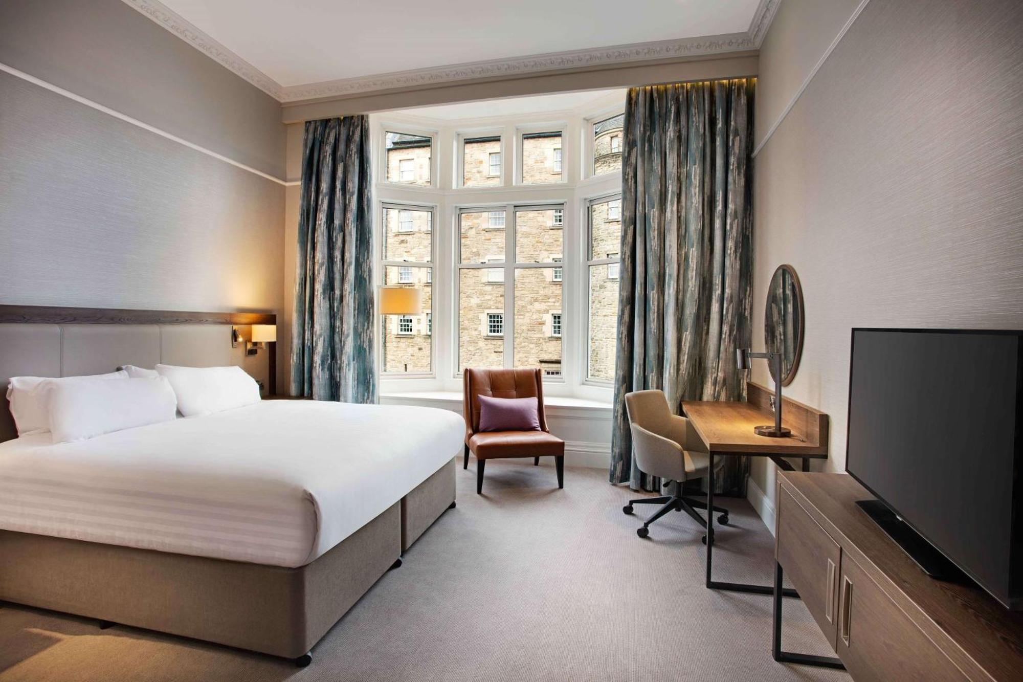 מלון Hilton Edinburgh Carlton מראה חיצוני תמונה